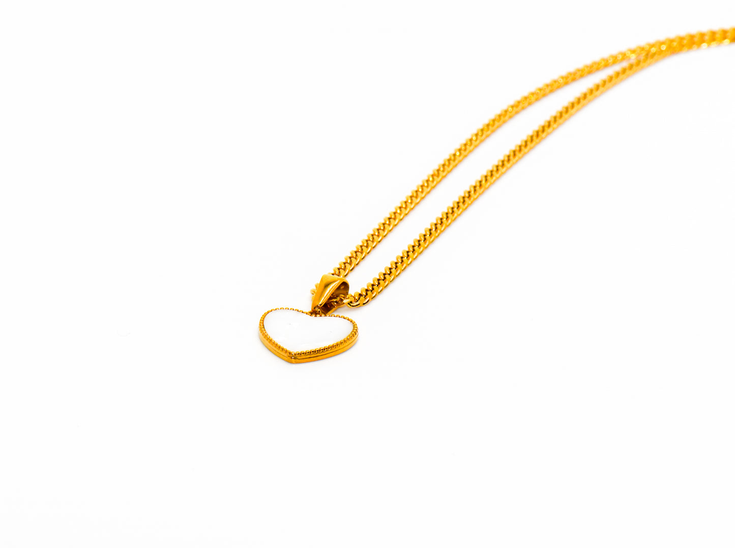WHITE HEART CHAIN