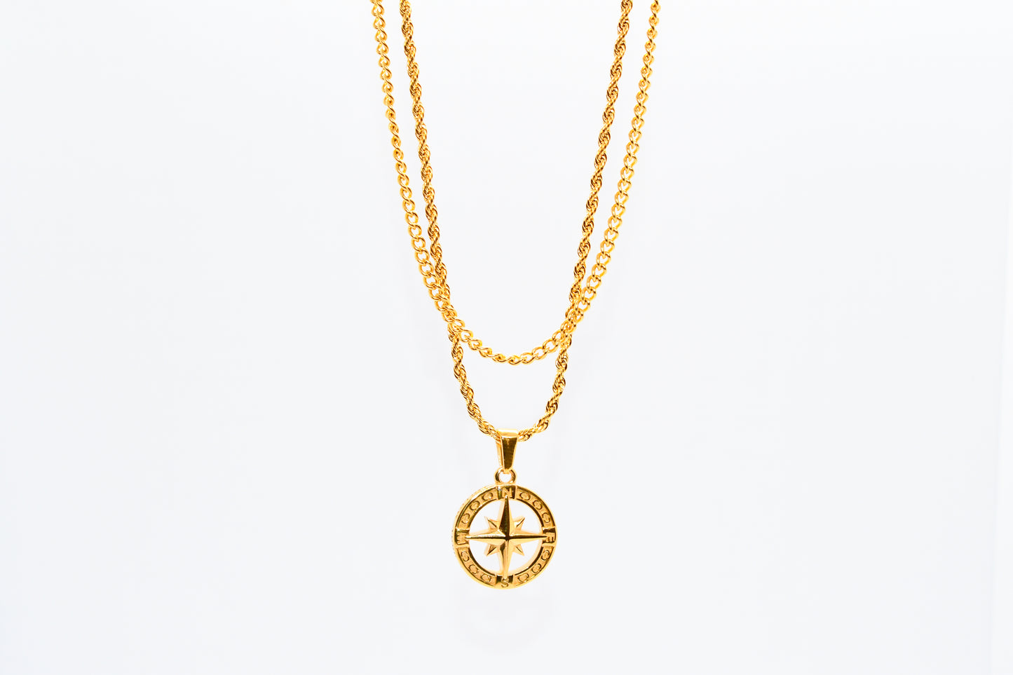 GOLD LAYERED COMPASS NECKLACE