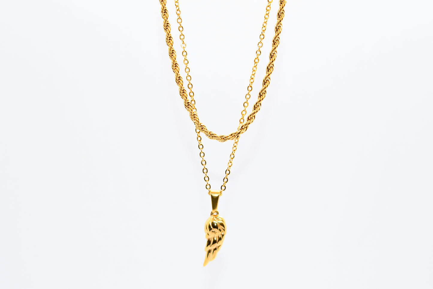 GOLD LAYERED FEATHER NECKLACE