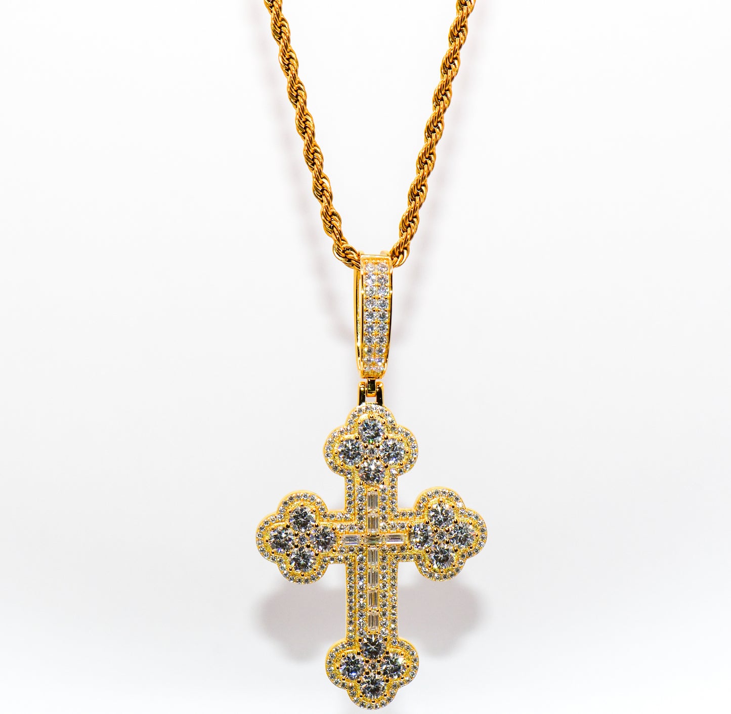ICED CROSS PENDANT CRUCIFIX