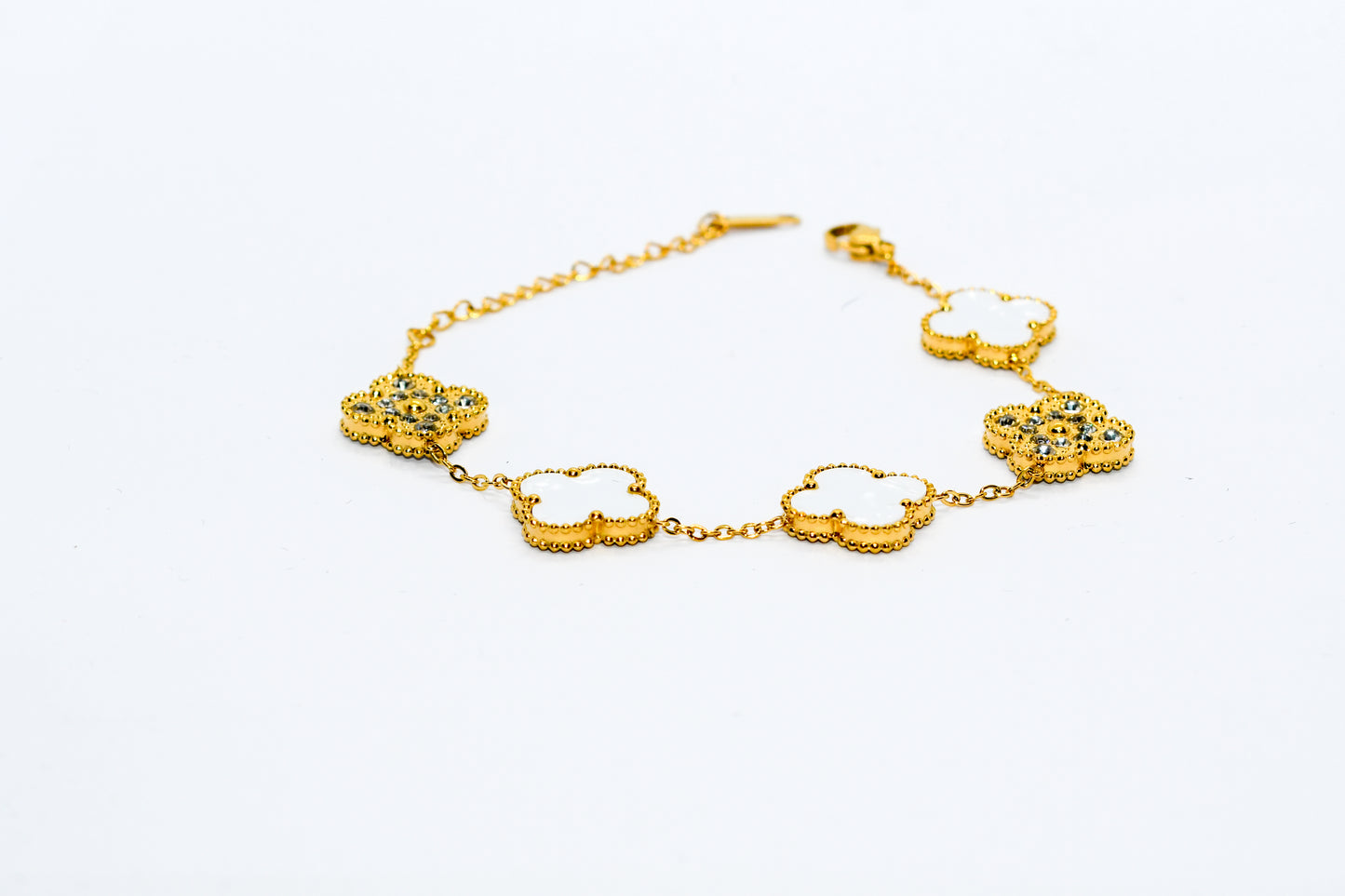 WHITE CLOVER BRACELET