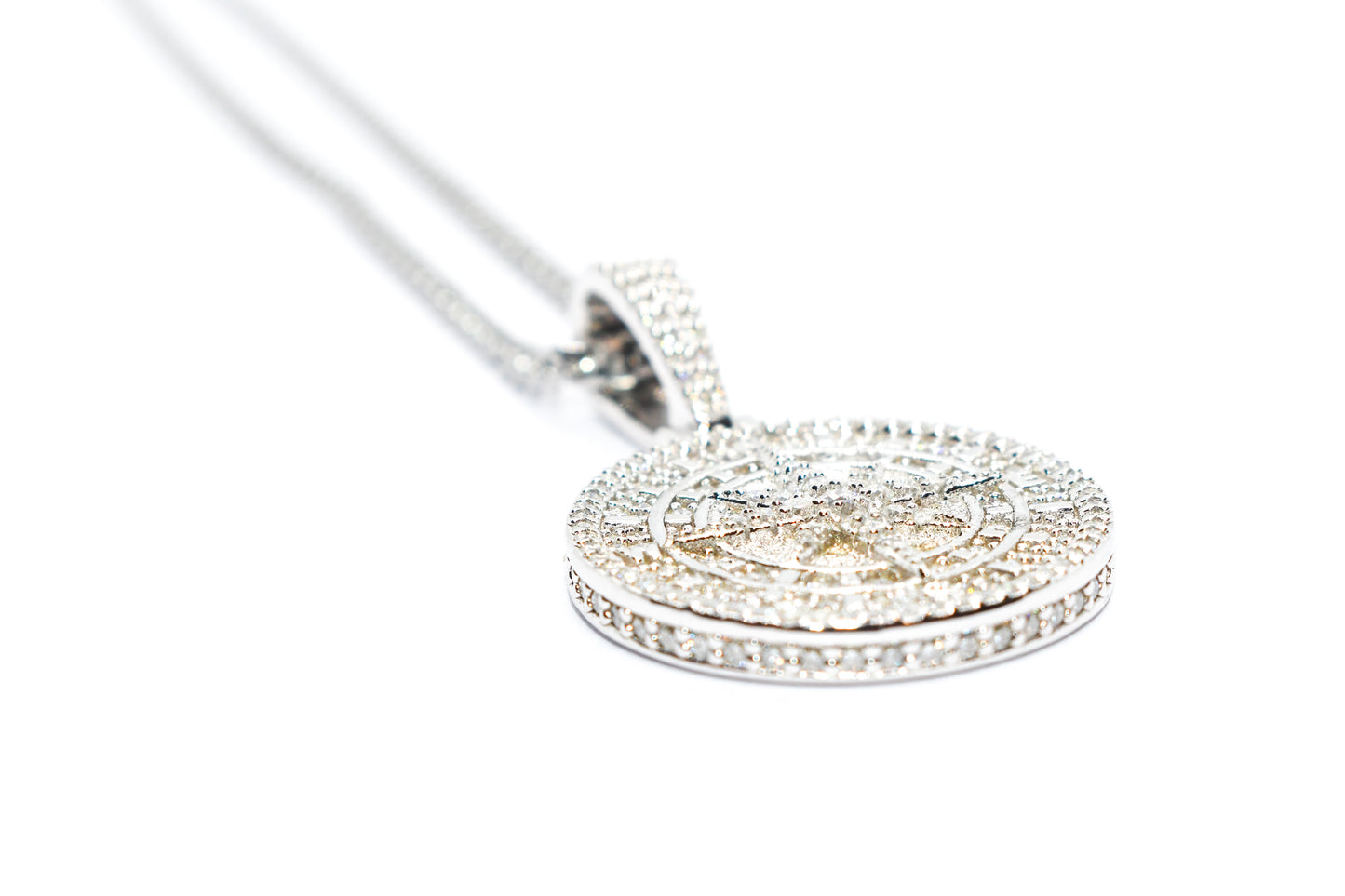ICED SILVER COMPASS PENDANT WITH CHAIN