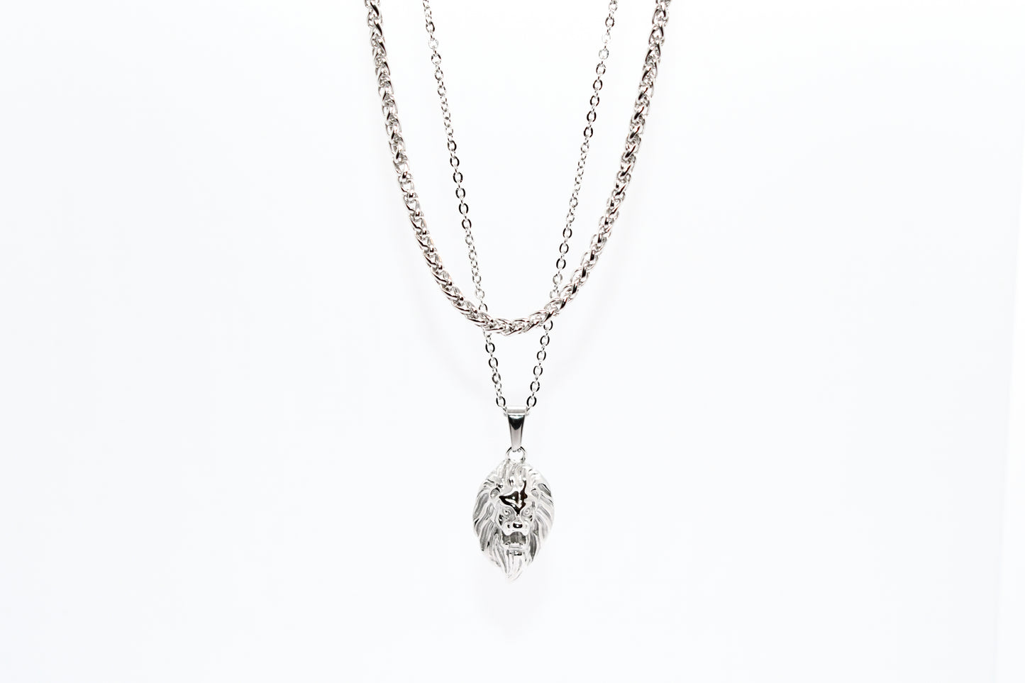 SILVER LAYERED LION NECKLACE