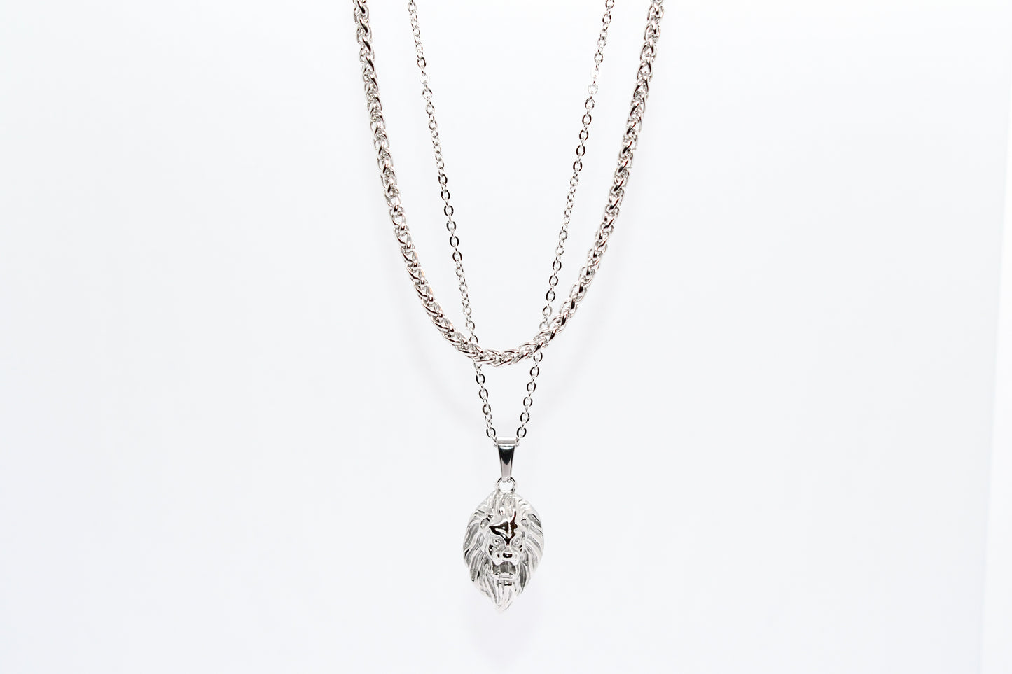 SILVER LAYERED LION NECKLACE